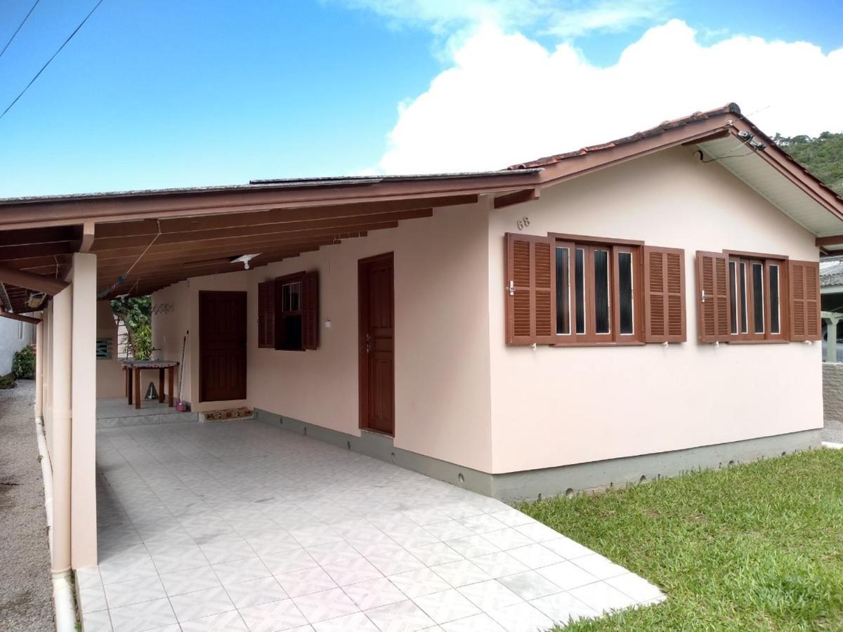 Casa Na Pinheira, Praia De Cima Villa Buitenkant foto