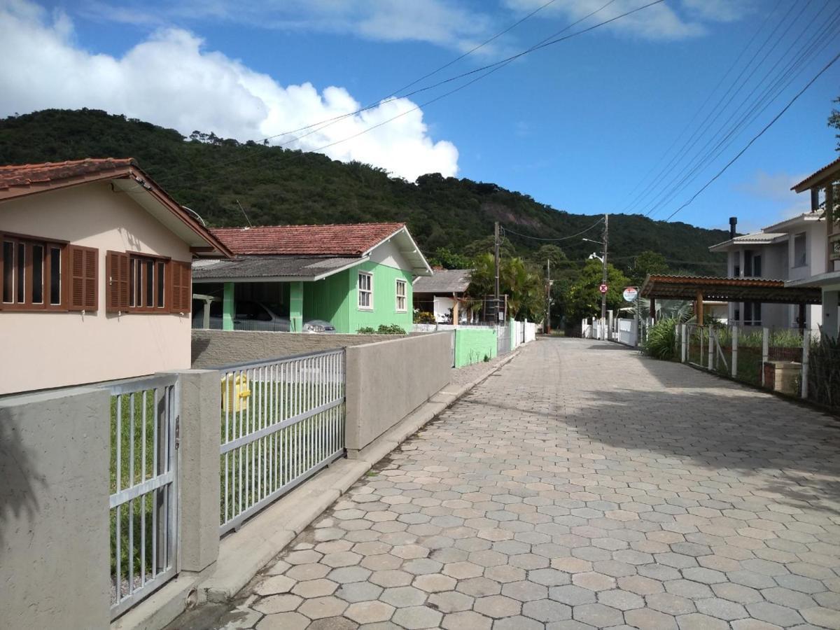Casa Na Pinheira, Praia De Cima Villa Buitenkant foto